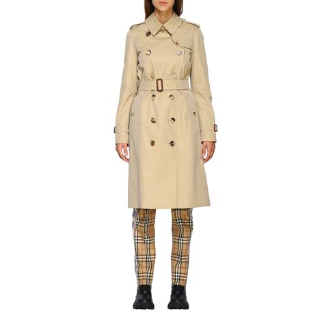 impermeabile leggwro burberry donna|Women's Burberry Raincoats & Trench Coats Sale .